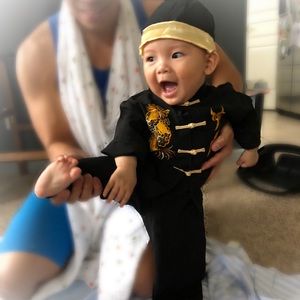 2T black kung fu costume